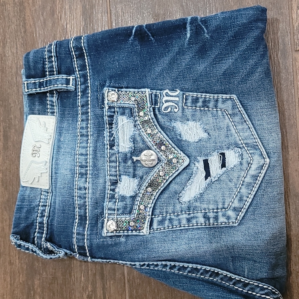 Miss Me size 31 m easy straight